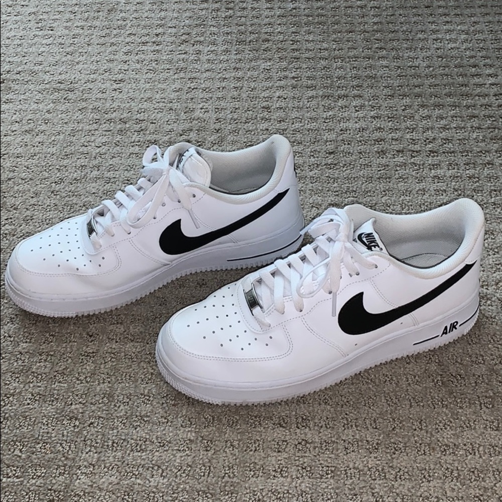 Nike Air Force 1